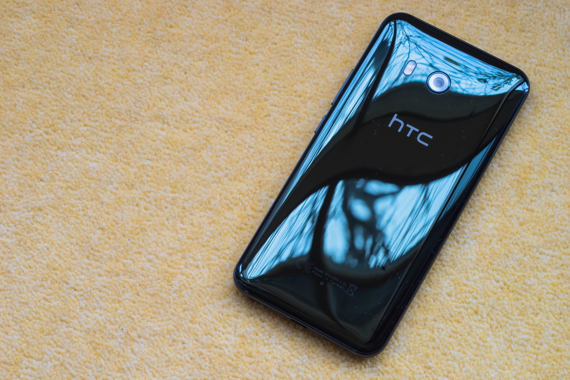 Help The Company, HTC 能否慢慢重新赢回客户芳心呢